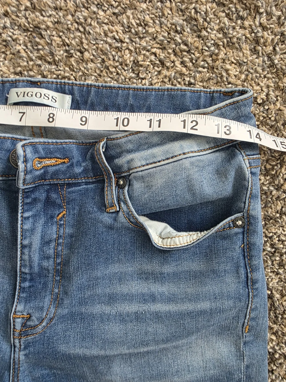 Classic Mid-Rise Skinny Jeans in Light Blue - Picture 5 of 7